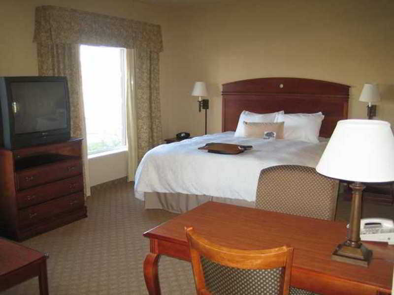 Hampton Inn And Suites-Brownsville Oda fotoğraf