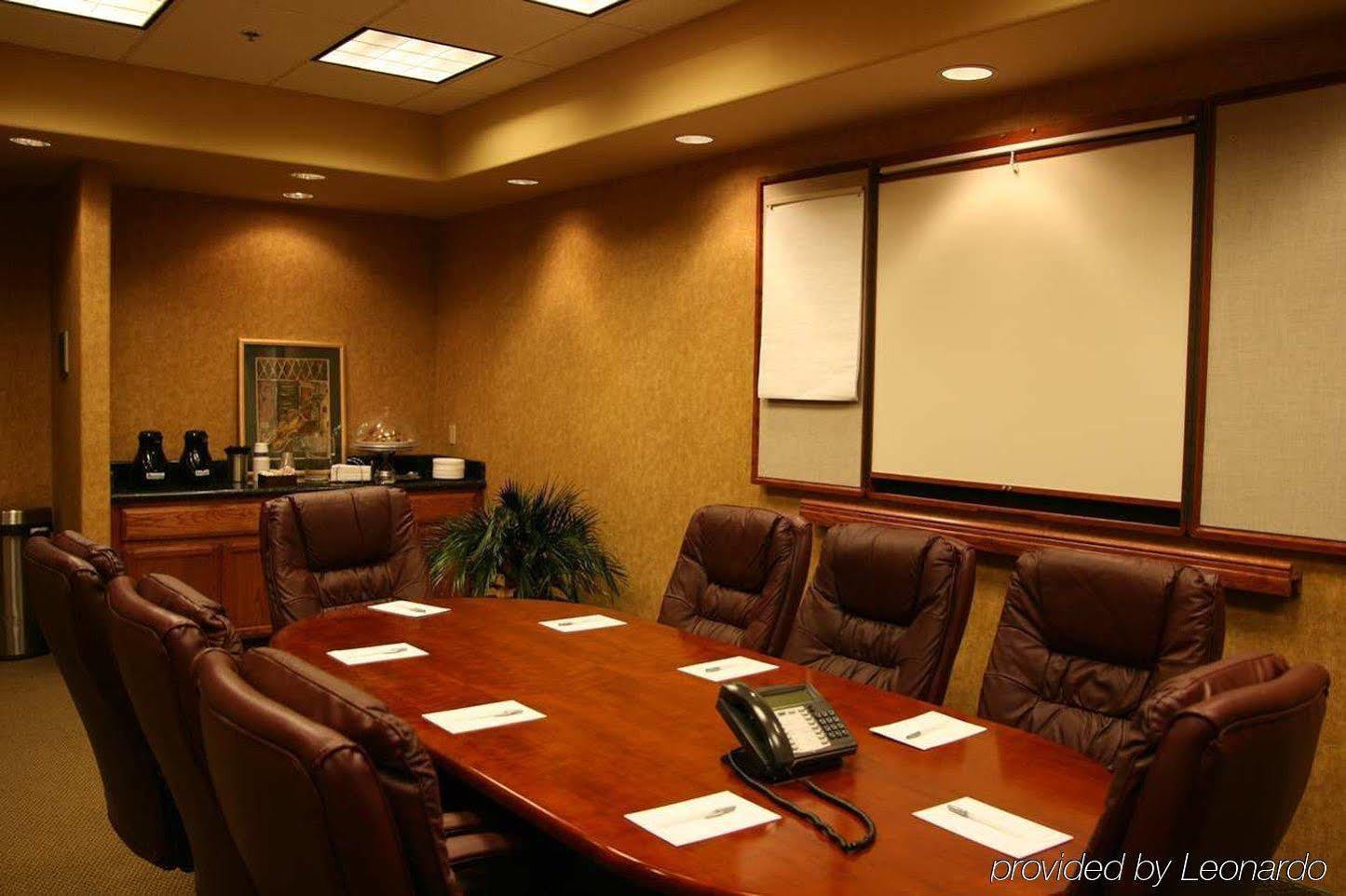 Hampton Inn And Suites-Brownsville Konforlar fotoğraf
